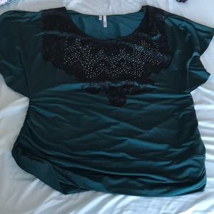 Studio Y Emerald XL Top